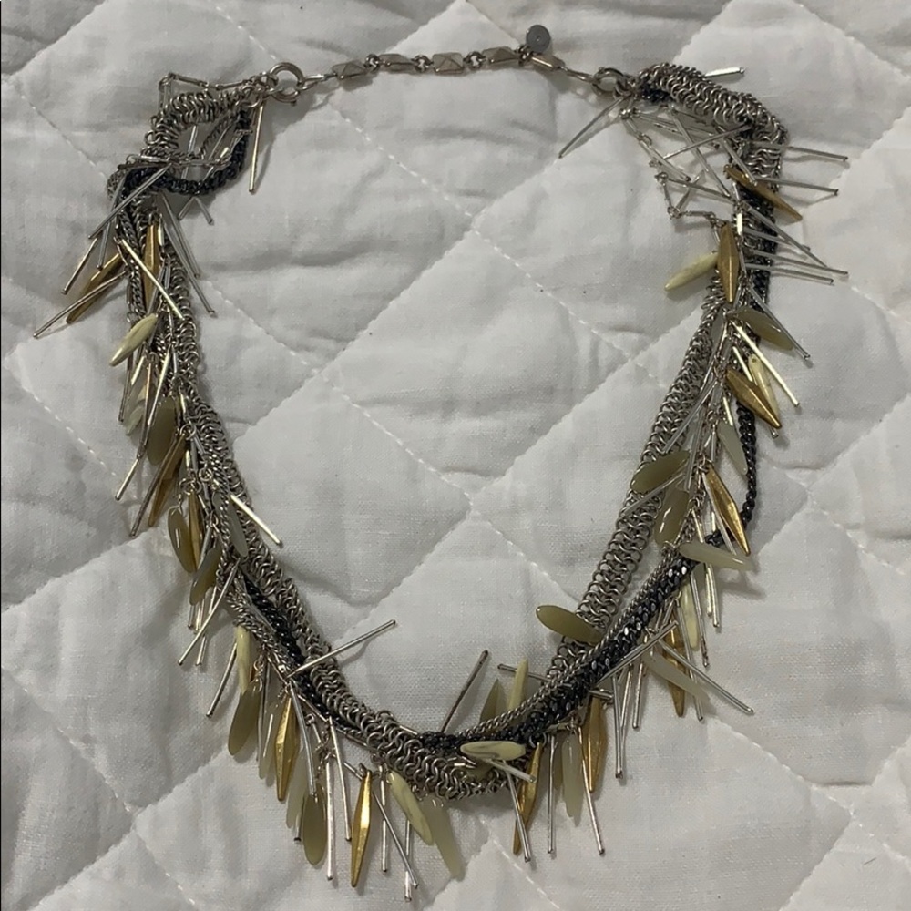 Stella and dot fringe necklace